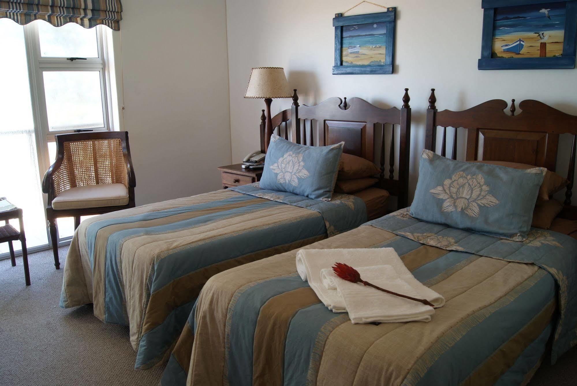 Sea Otters Lodge Kini Bay Ngoại thất bức ảnh